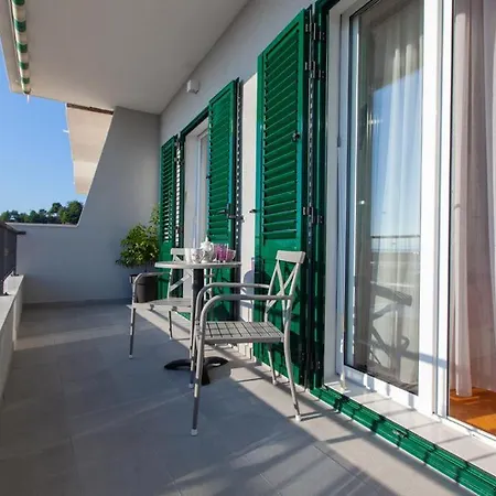 Apartman Ivandic Podgora Exterior foto